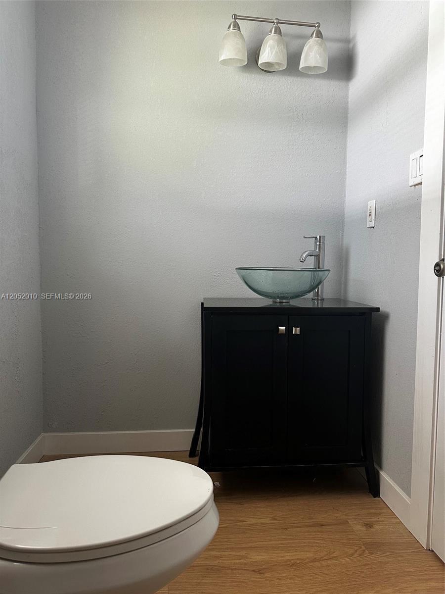 450 N Isora Property Photo 14