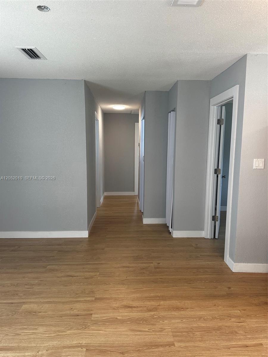 450 N Isora Property Photo 16