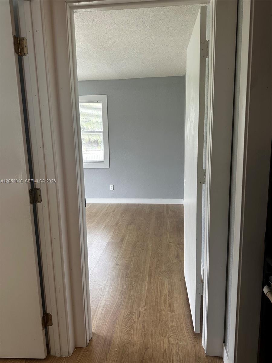 450 N Isora Property Photo 21