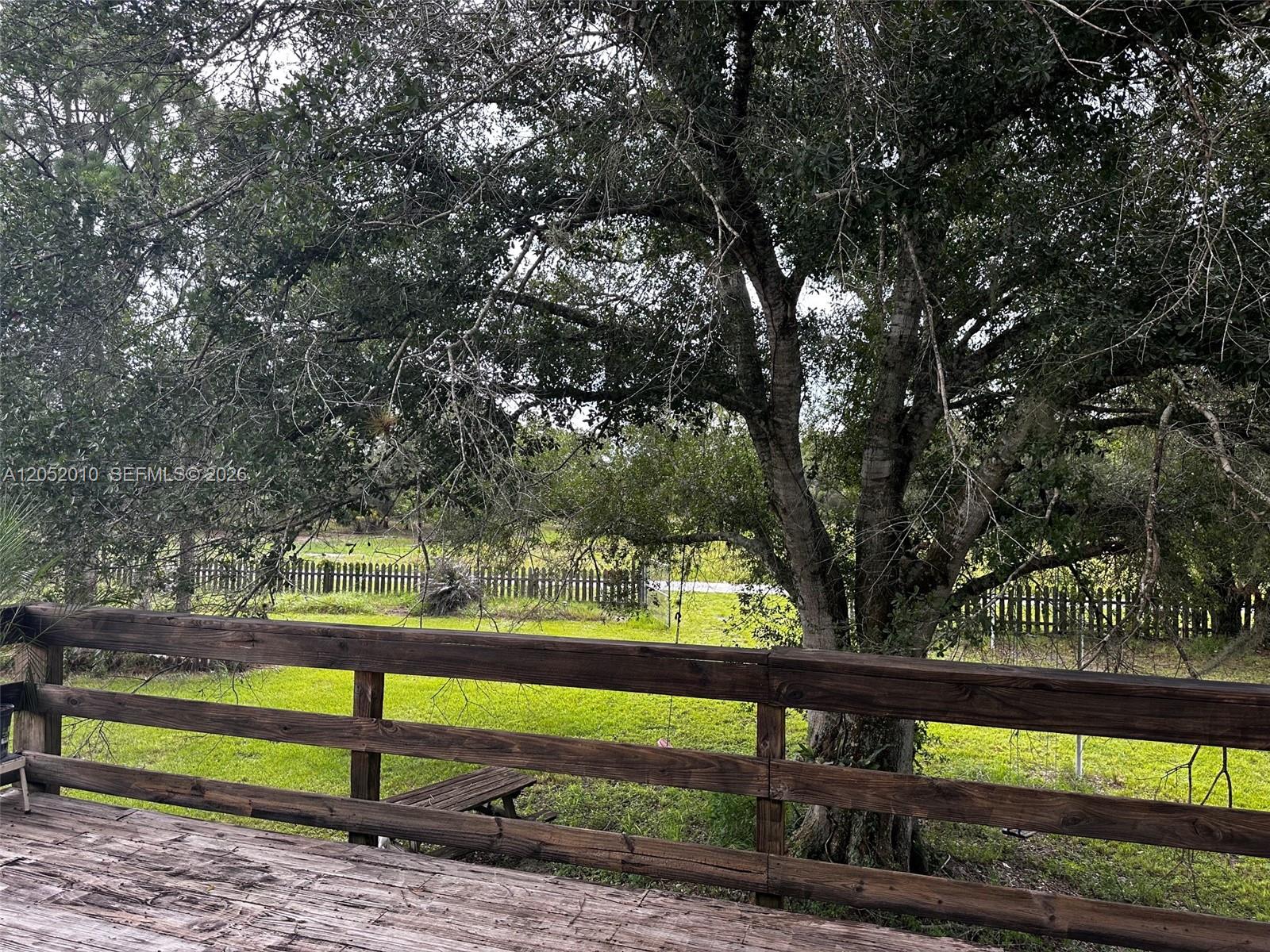 450 N Isora Property Photo 27