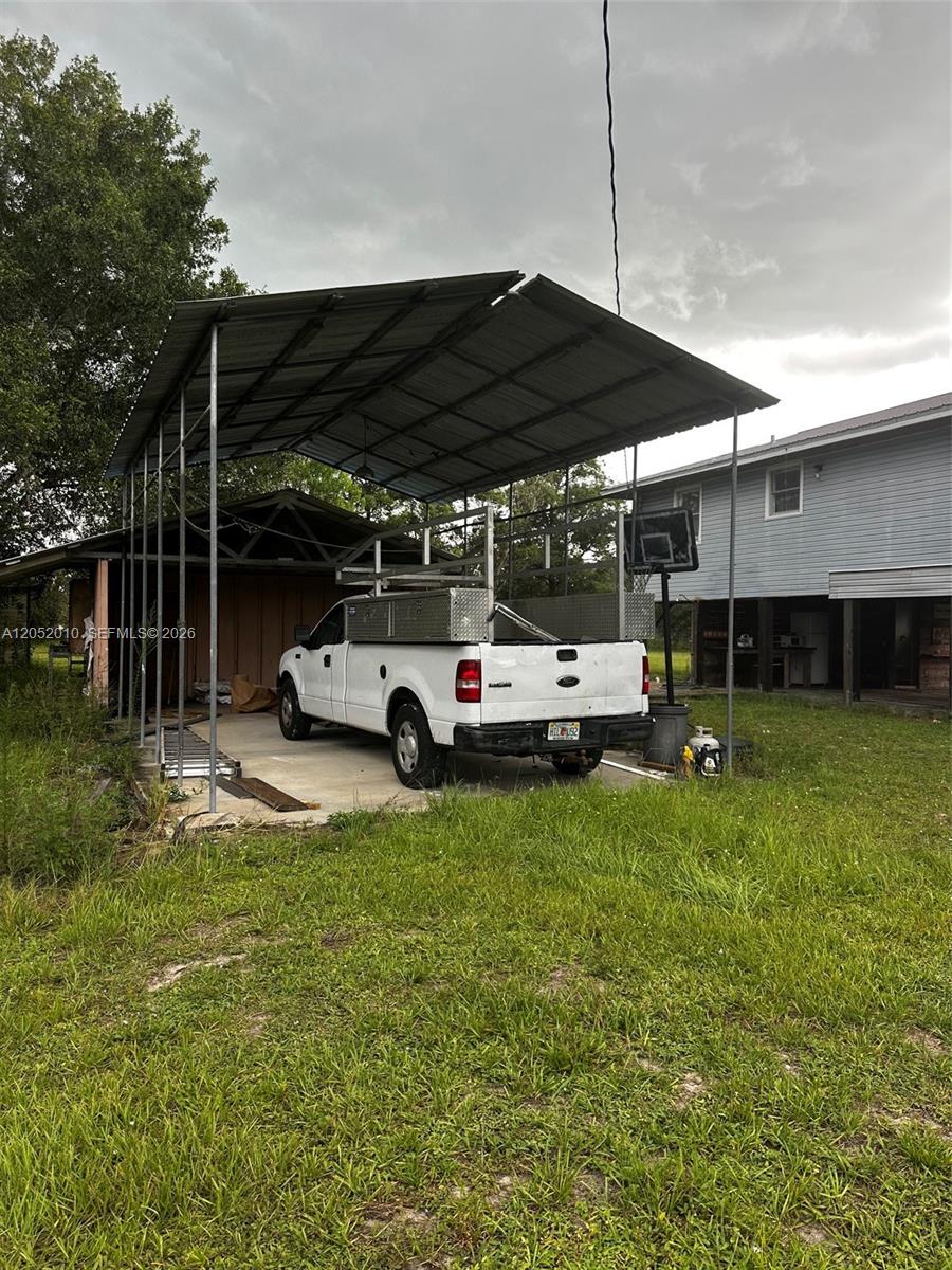 450 N Isora Property Photo 42