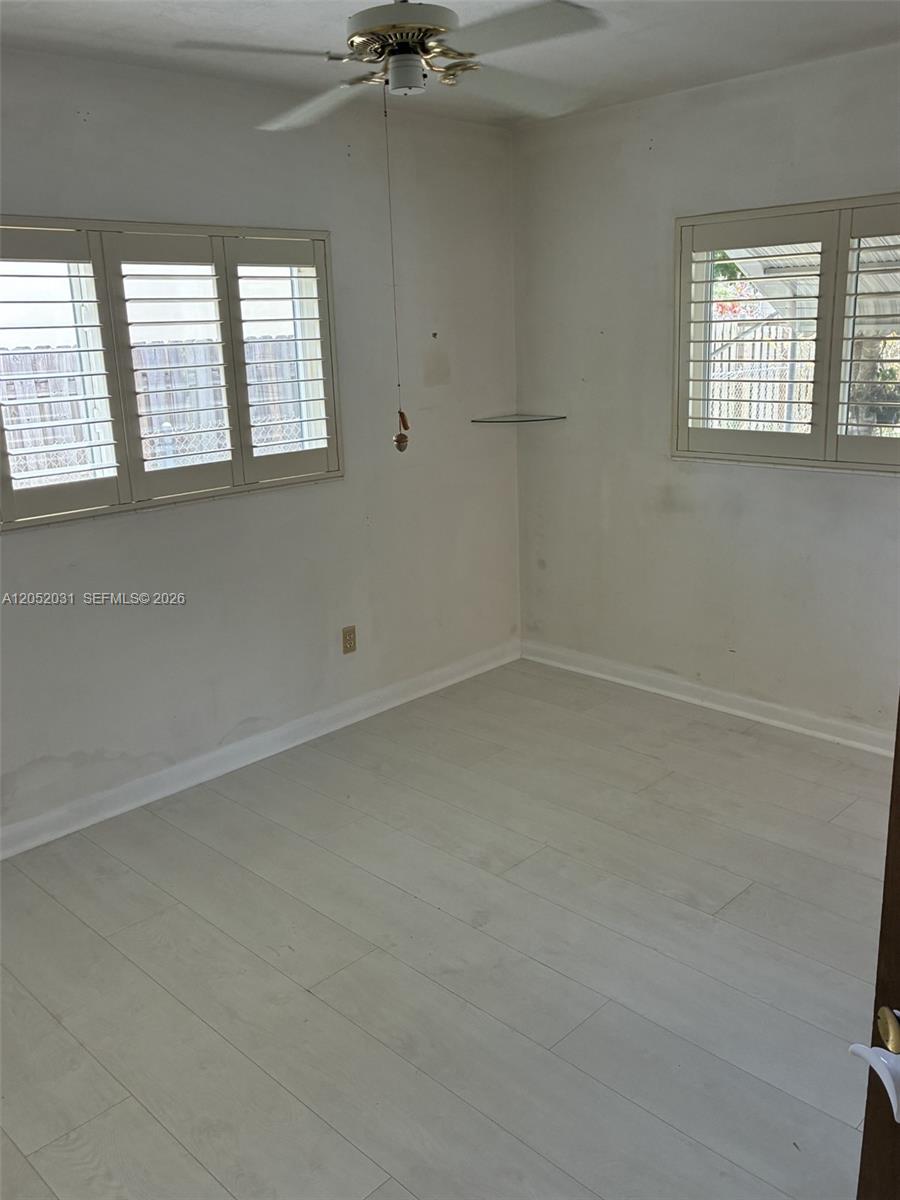 19120 Bel Aire Drive Property Photo 11