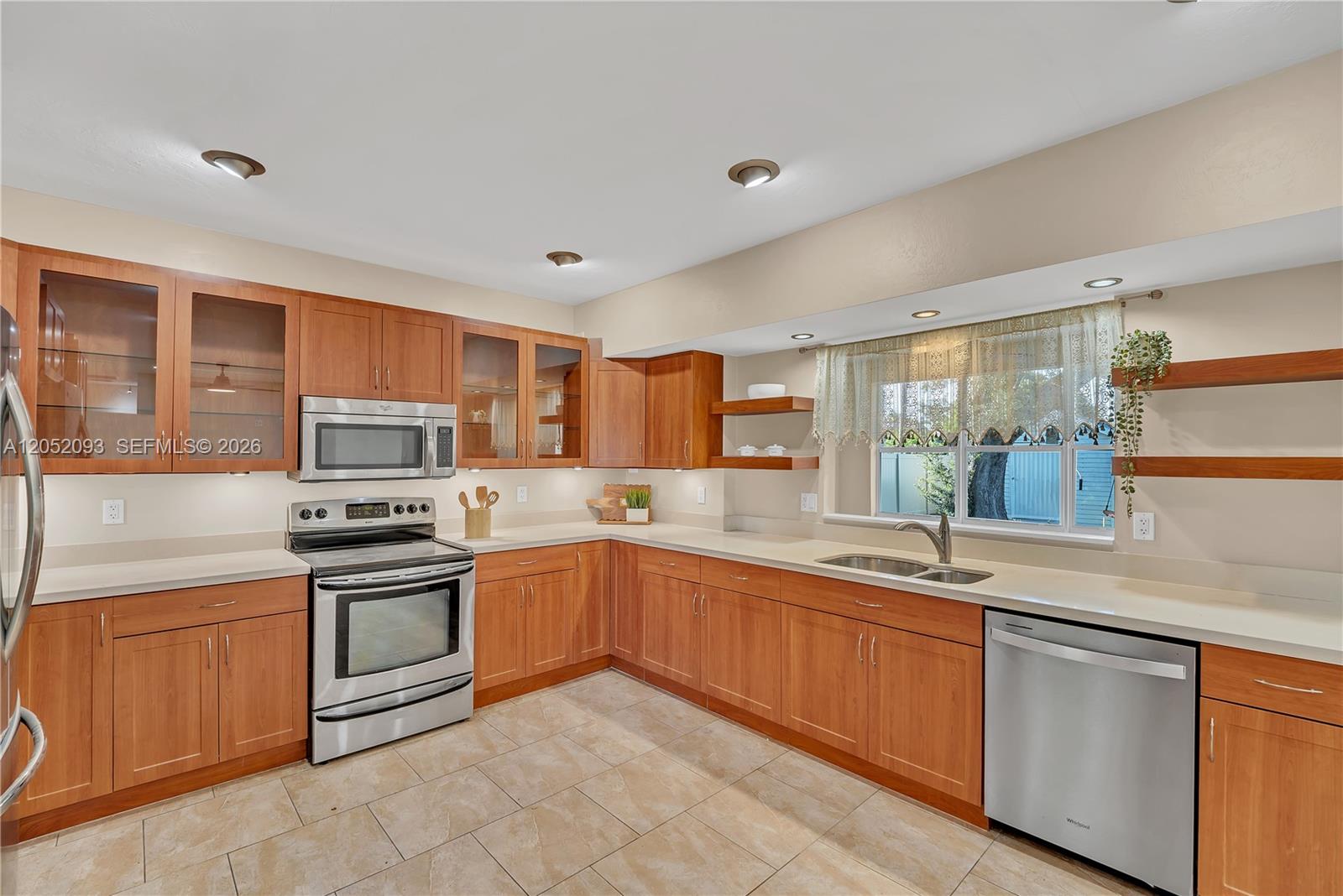 5507 Mckinley Street Property Photo 16