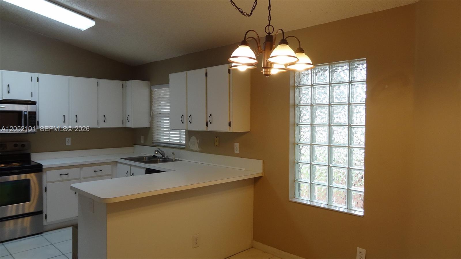 12276 Nw 36th Place Property Photo 2