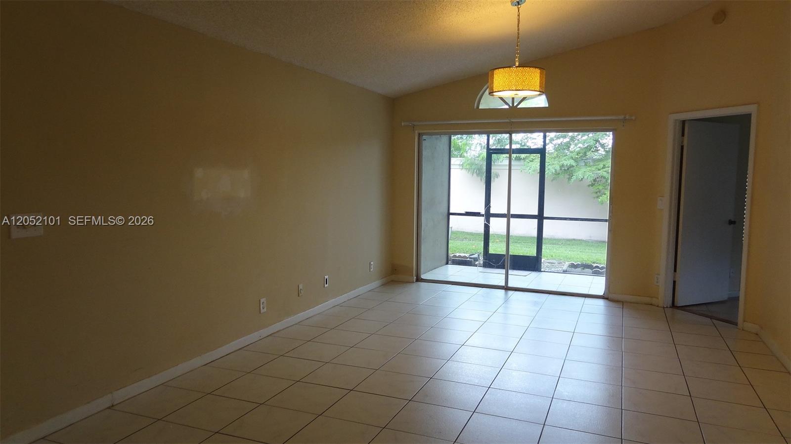 12276 Nw 36th Place Property Photo 7