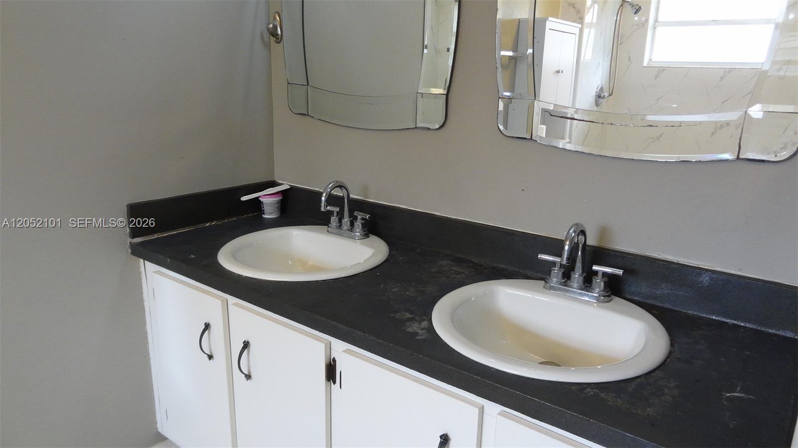 12276 Nw 36th Place Property Photo 14