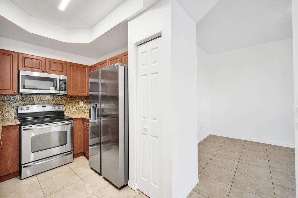 2316 Coral Reef Court 4705 Property Photo 15