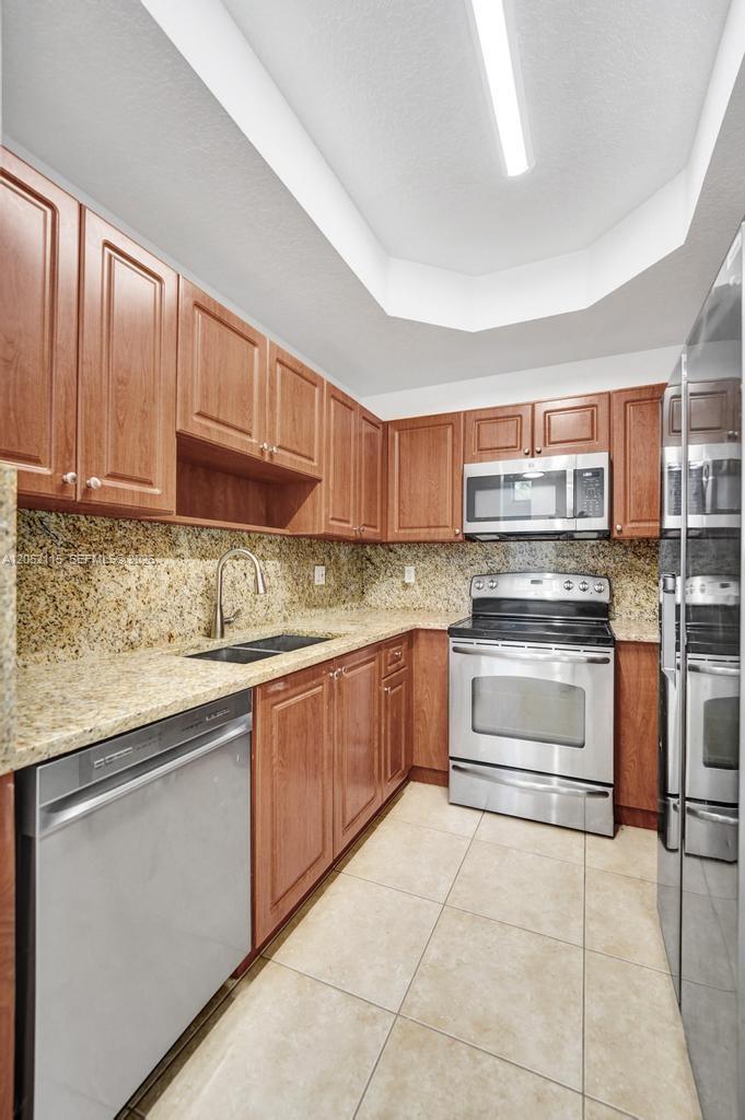 2316 Coral Reef Court 4705 Property Photo 16