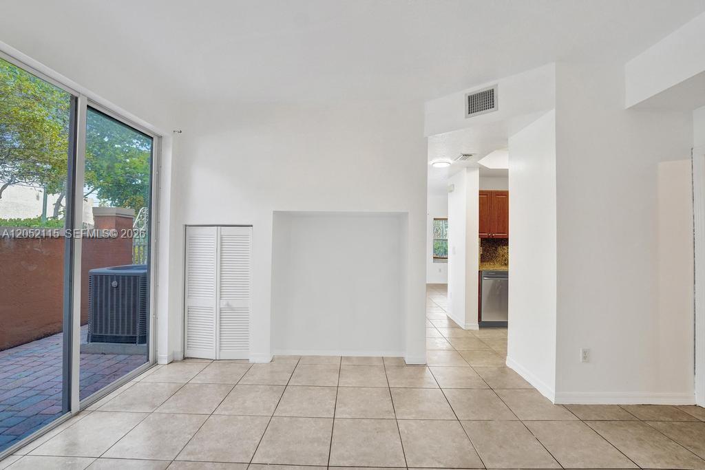 2316 Coral Reef Court 4705 Property Photo 17
