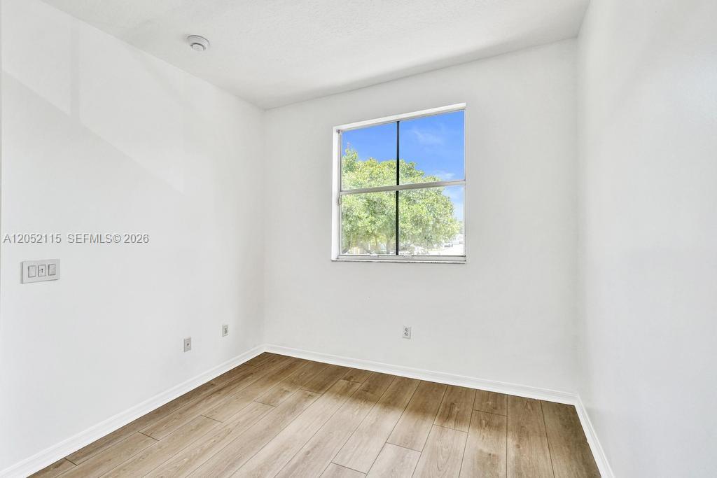 2316 Coral Reef Court 4705 Property Photo 30