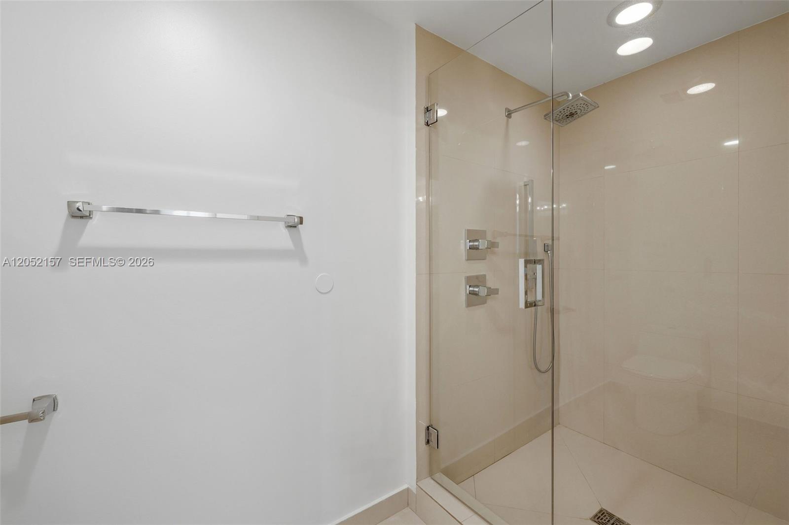 600 Ne 27th Street 2202 Property Photo 35