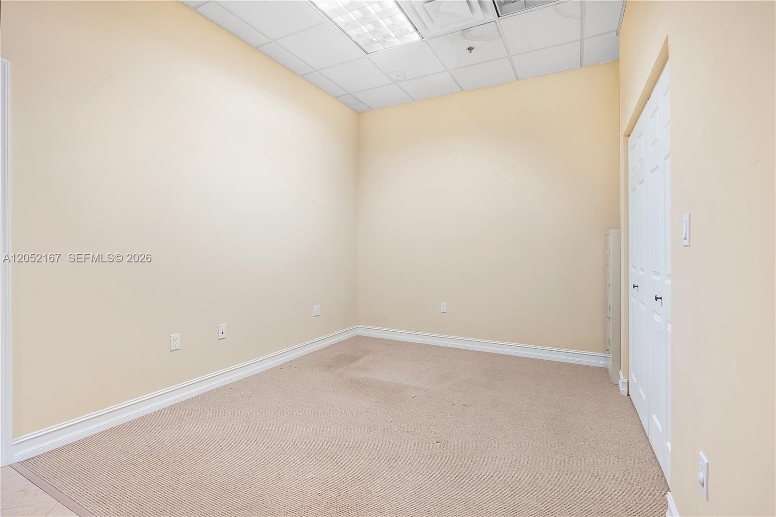 2455 Quantum Boulevard Property Photo 15