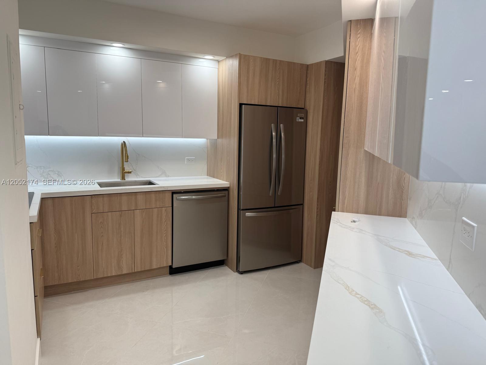 999 Brickell Bay Drive 1904 Property Photo 35
