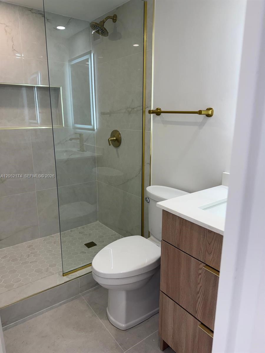 999 Brickell Bay Drive 1904 Property Photo 36