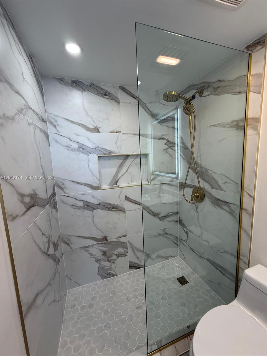 999 Brickell Bay Drive 1904 Property Photo 44