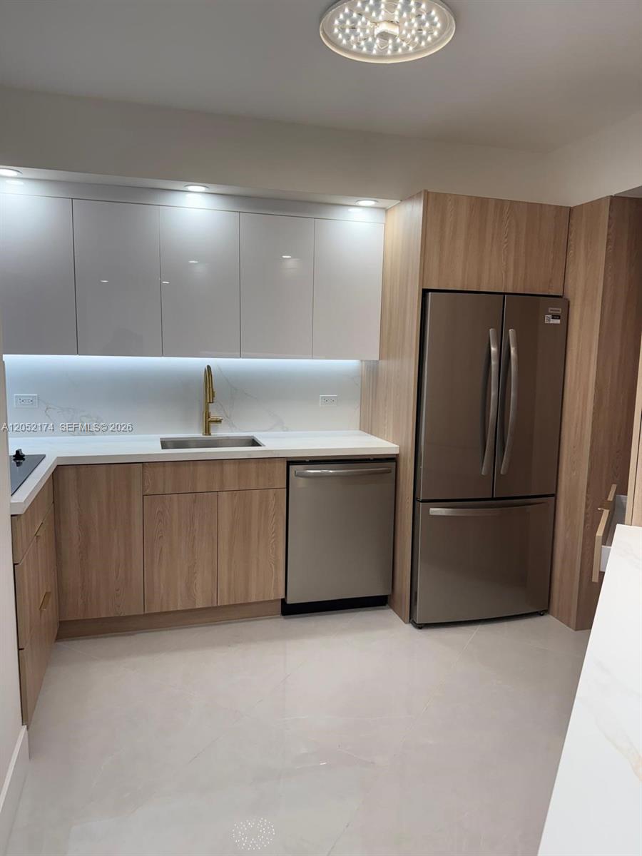 999 Brickell Bay Drive 1904 Property Photo 53