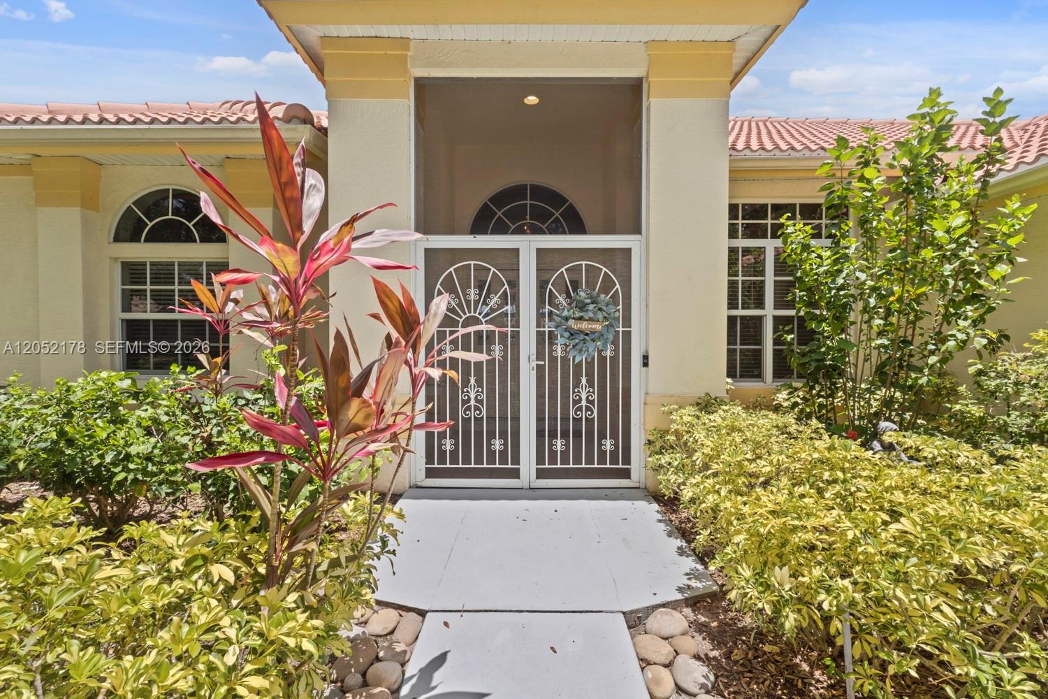 7538 Citrus Hill Lane Property Photo 4