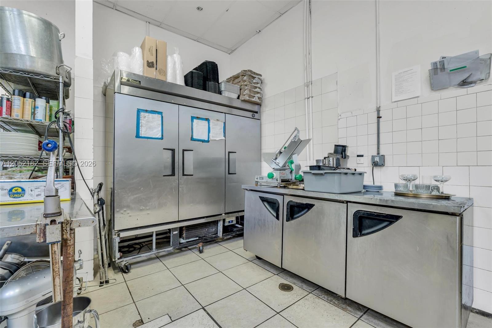 A12052182 Property Photo 26