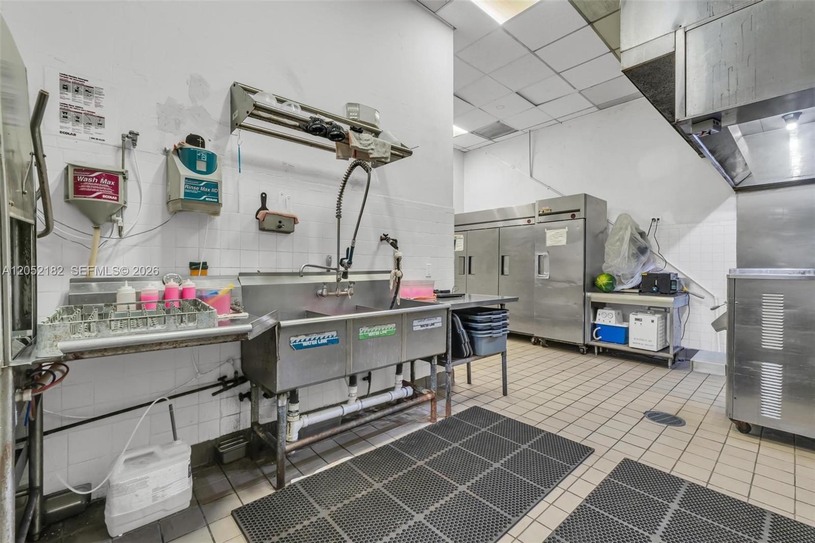 A12052182 Property Photo 28