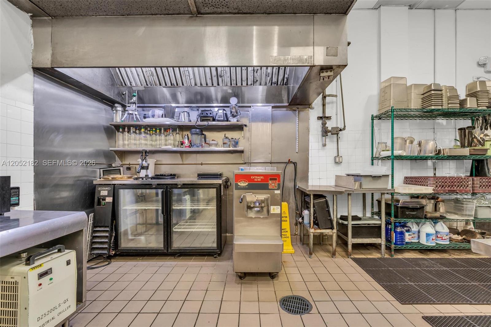 A12052182 Property Photo 30