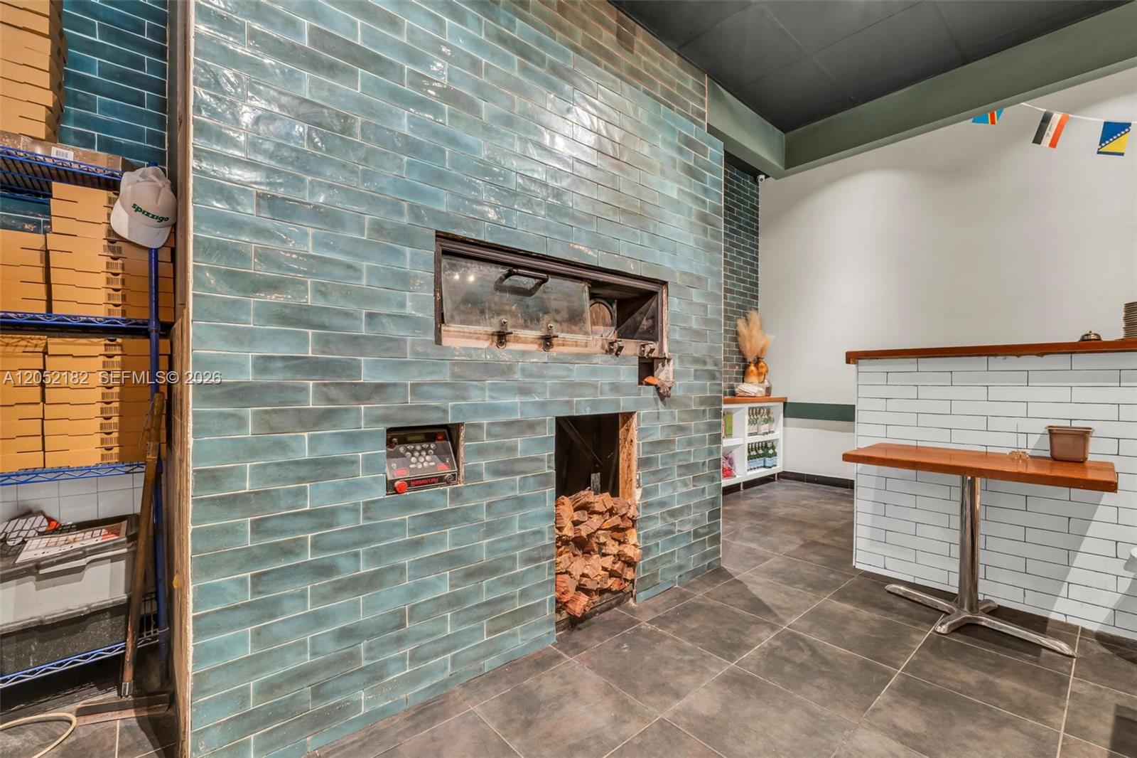 A12052182 Property Photo 46