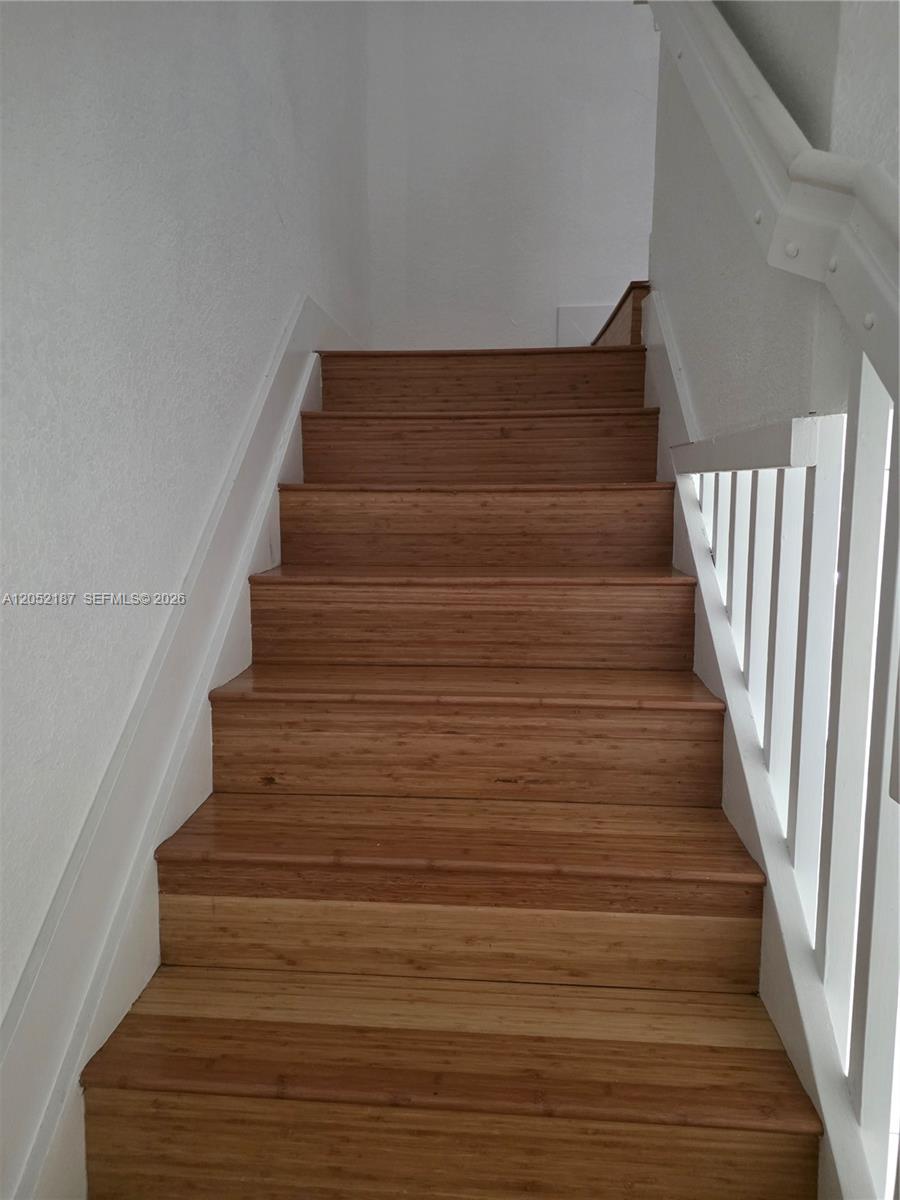 A12052187 Property Photo 3