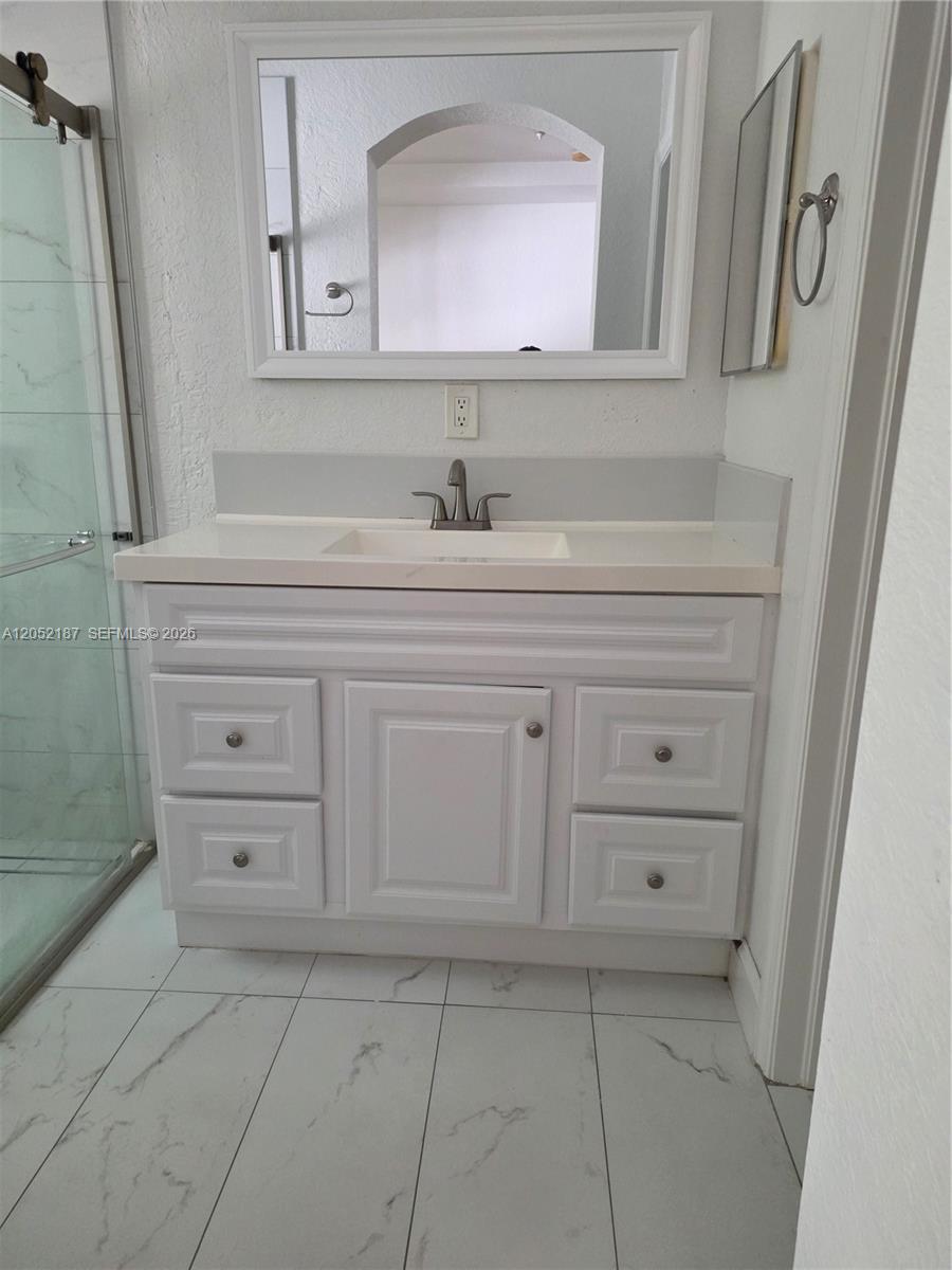A12052187 Property Photo 5