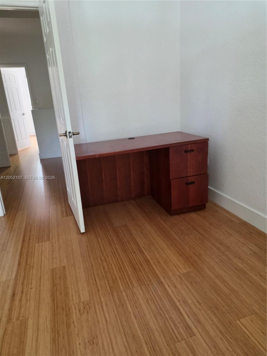 A12052187 Property Photo 8