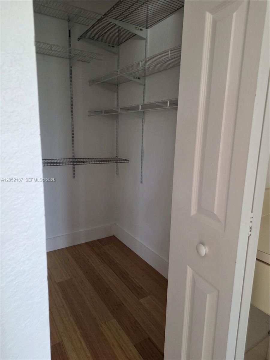 A12052187 Property Photo 11