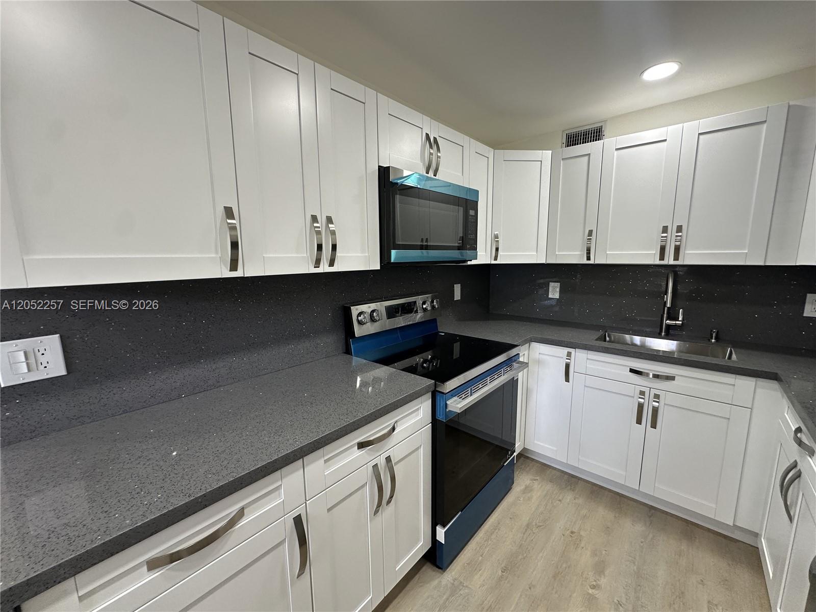 13255 Sw 7th Court 113d Property Photo 42