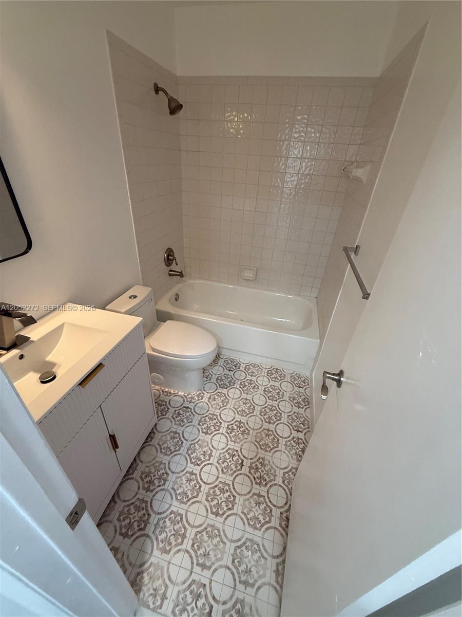 3553 Magellan Circle 317-1 Property Photo 10