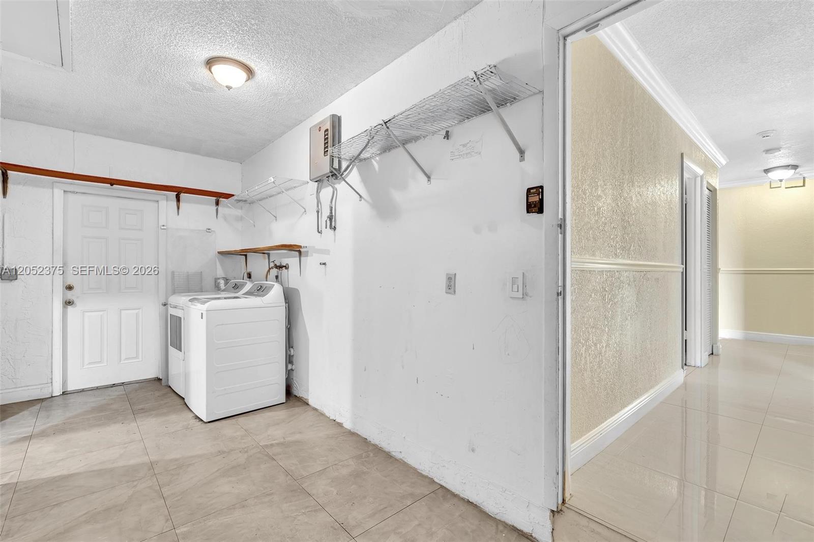 7480 Nw 37th Court Property Photo 10