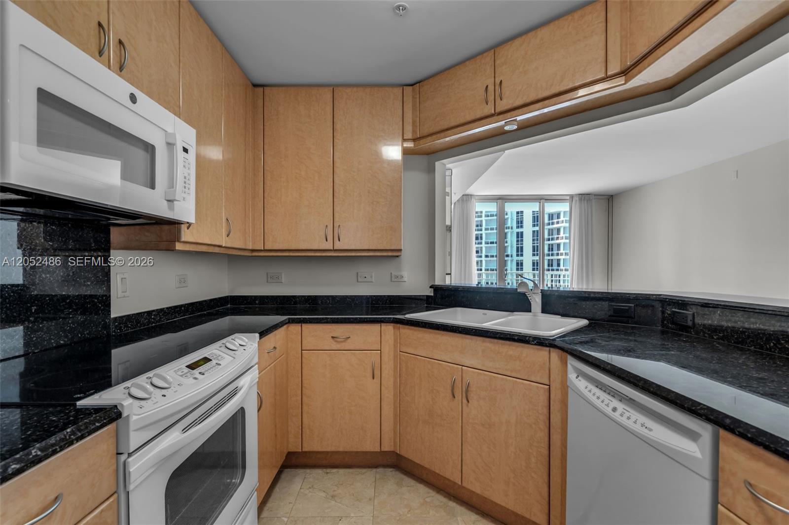801 Brickell Key Boulevard 2108 Property Photo 4