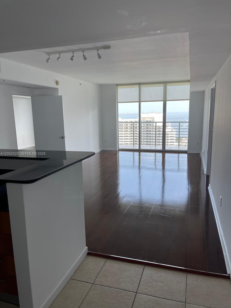 335 S Biscayne Boulevard 3507 Property Photo 4