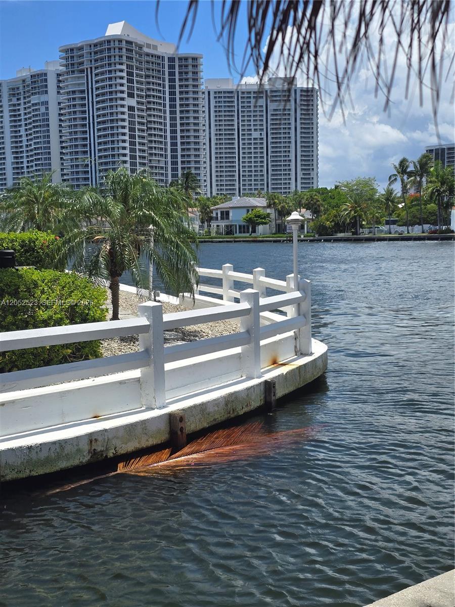 3177 S Ocean Drive 217