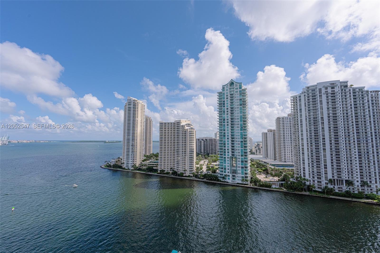 325 S Biscayne Boulevard 2119 Property Photo 3