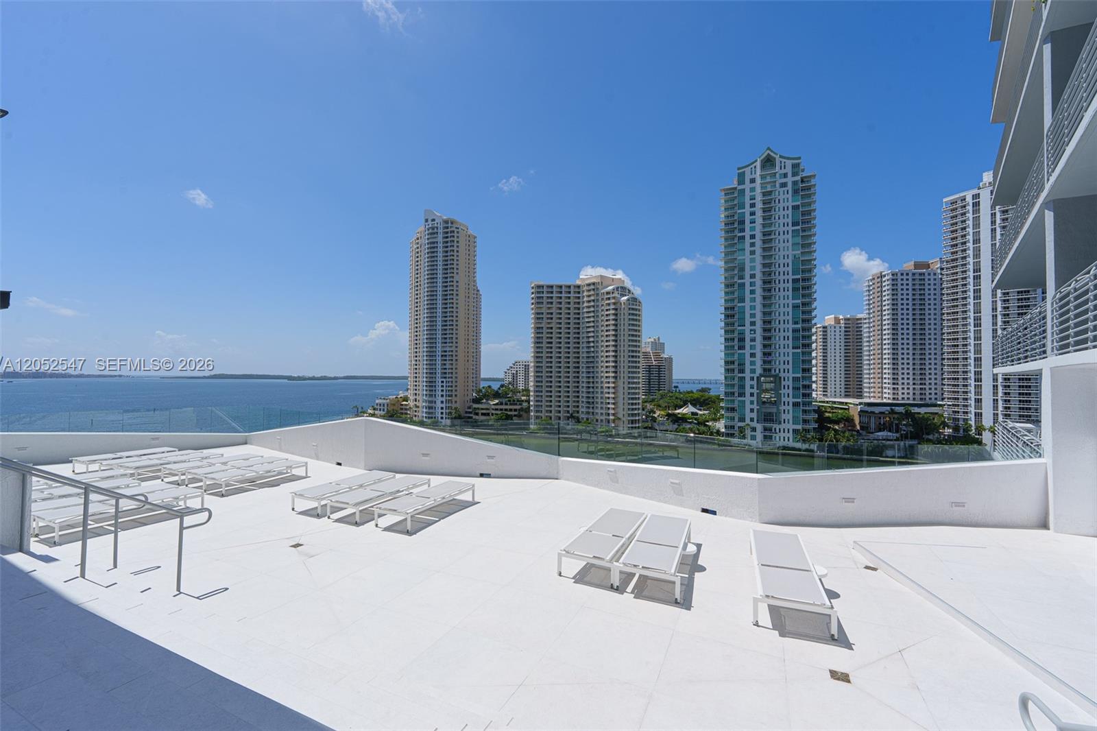 325 S Biscayne Boulevard 2119 Property Photo 28