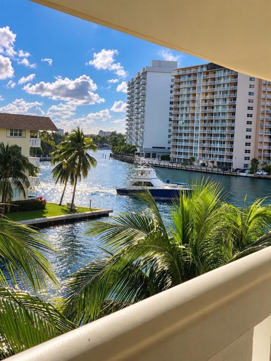 1889 S Ocean Drive 406 Property Photo 1