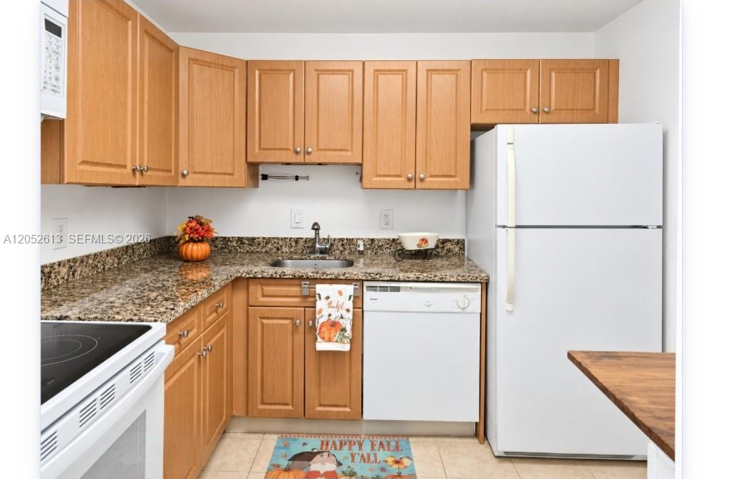 5112 NW 79th Avenue 203 Property Photo 1
