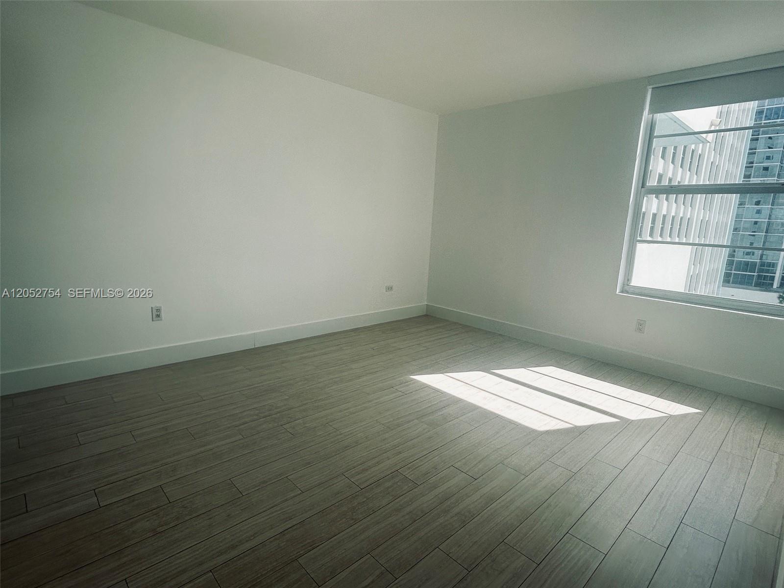 2899 Collins Avenue 724 Property Photo 39