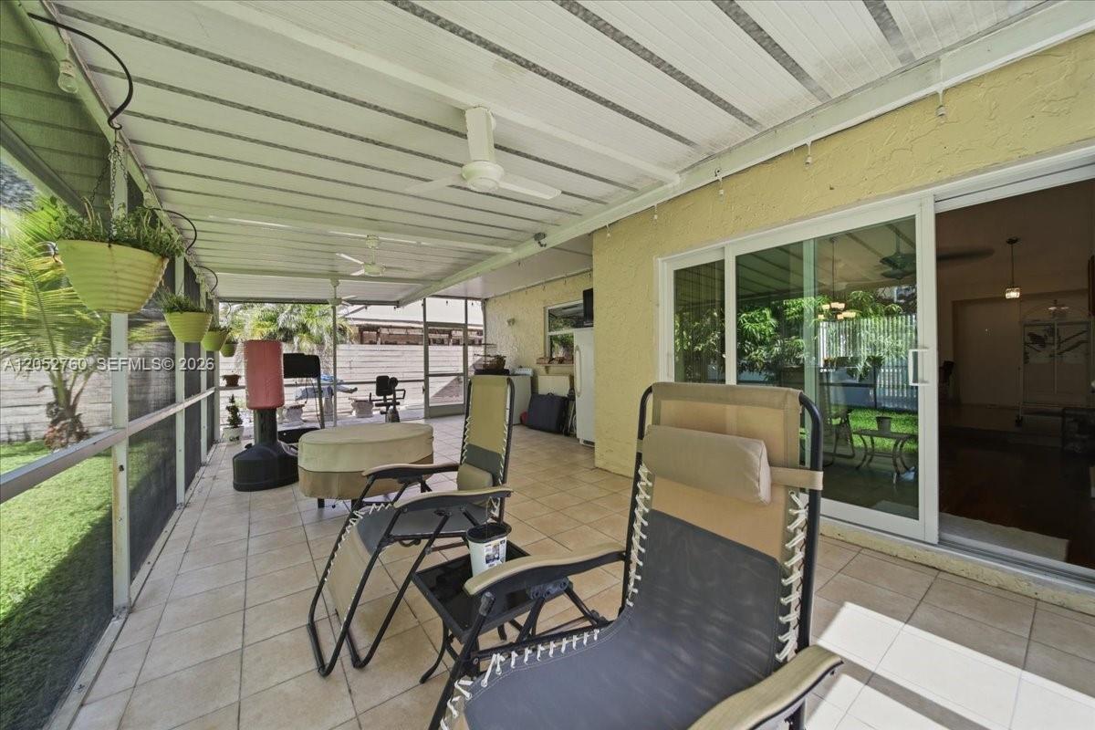 9050 Crescent Drive Property Photo 15