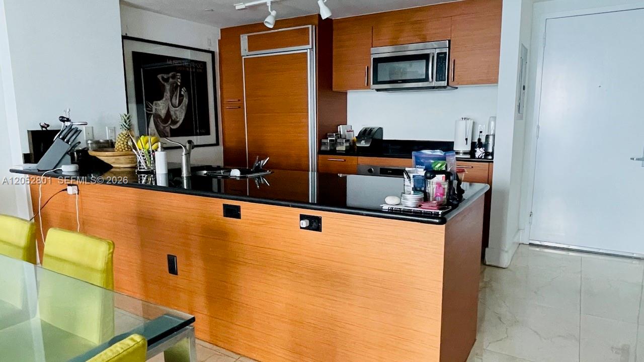 50 Biscayne Boulevard 1701 Property Photo 10