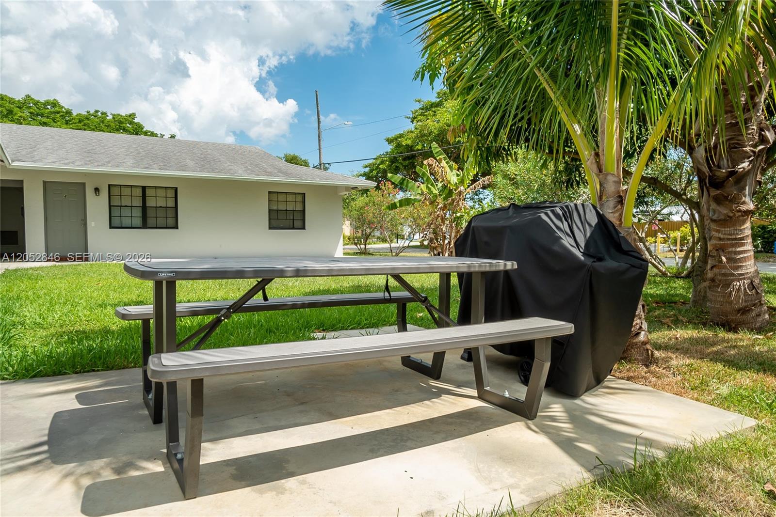 A12052846 Property Photo 6