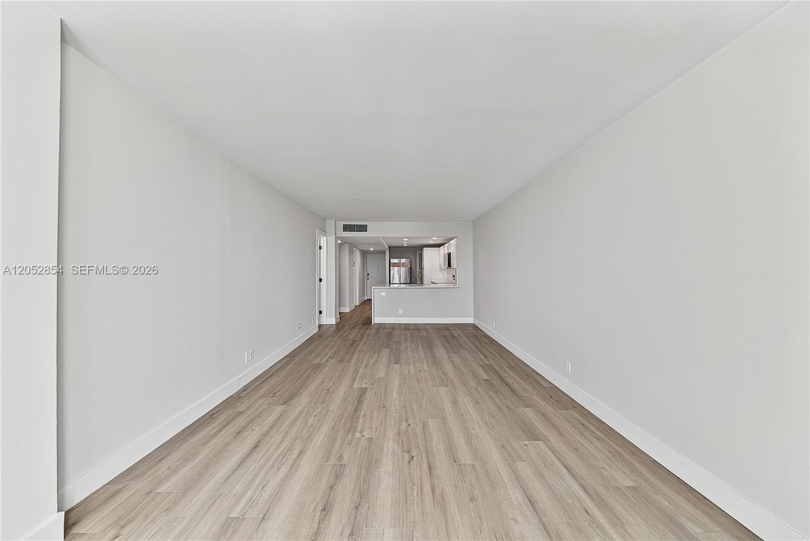 155 Isle Of Venice Drive 602 Property Photo 6