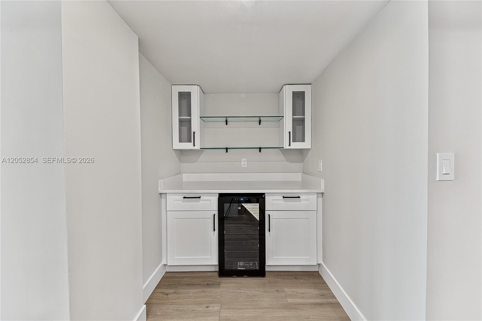 155 Isle Of Venice Drive 602 Property Photo 14