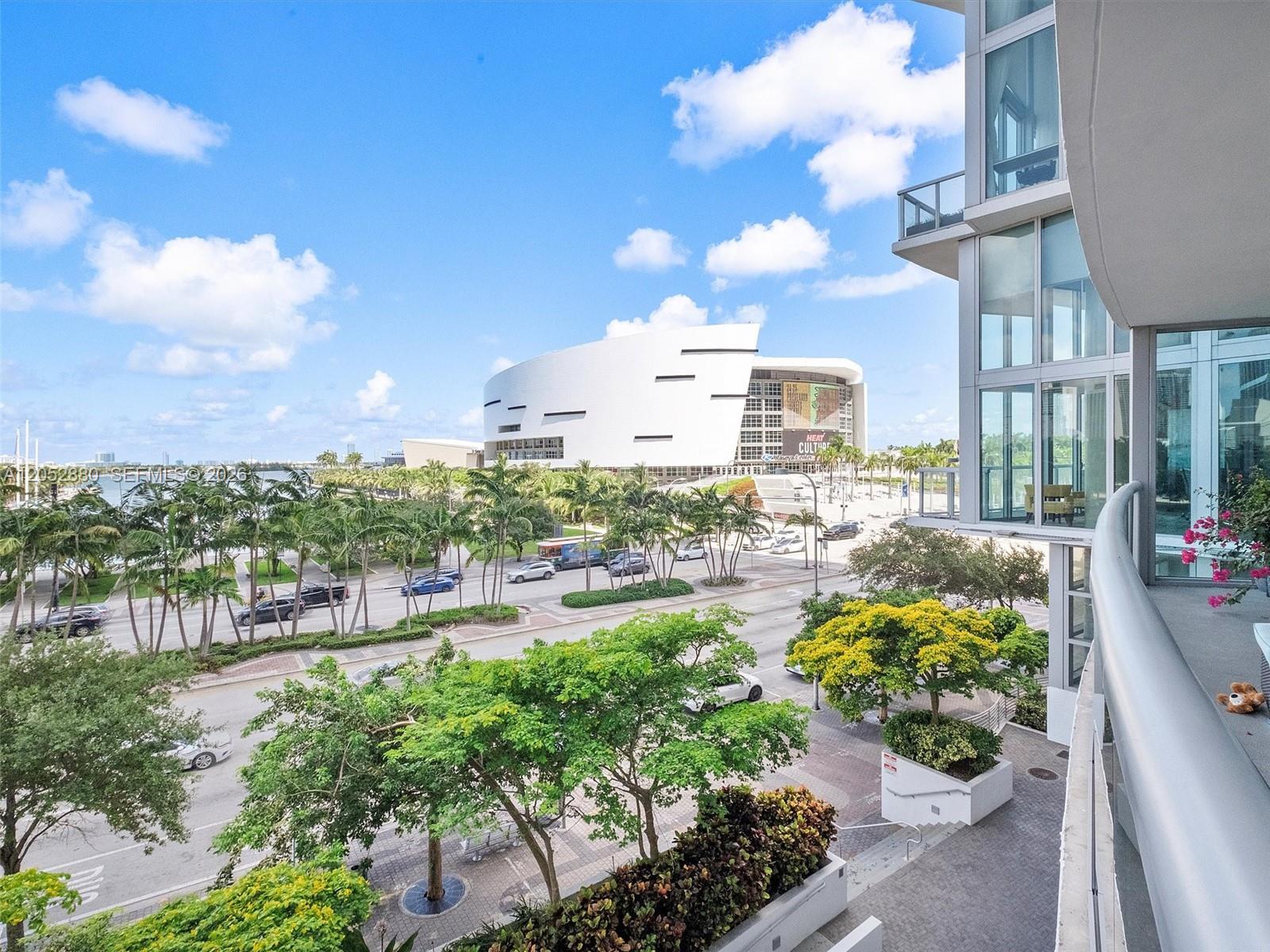 888 Biscayne Boulevard 309 Property Photo 1