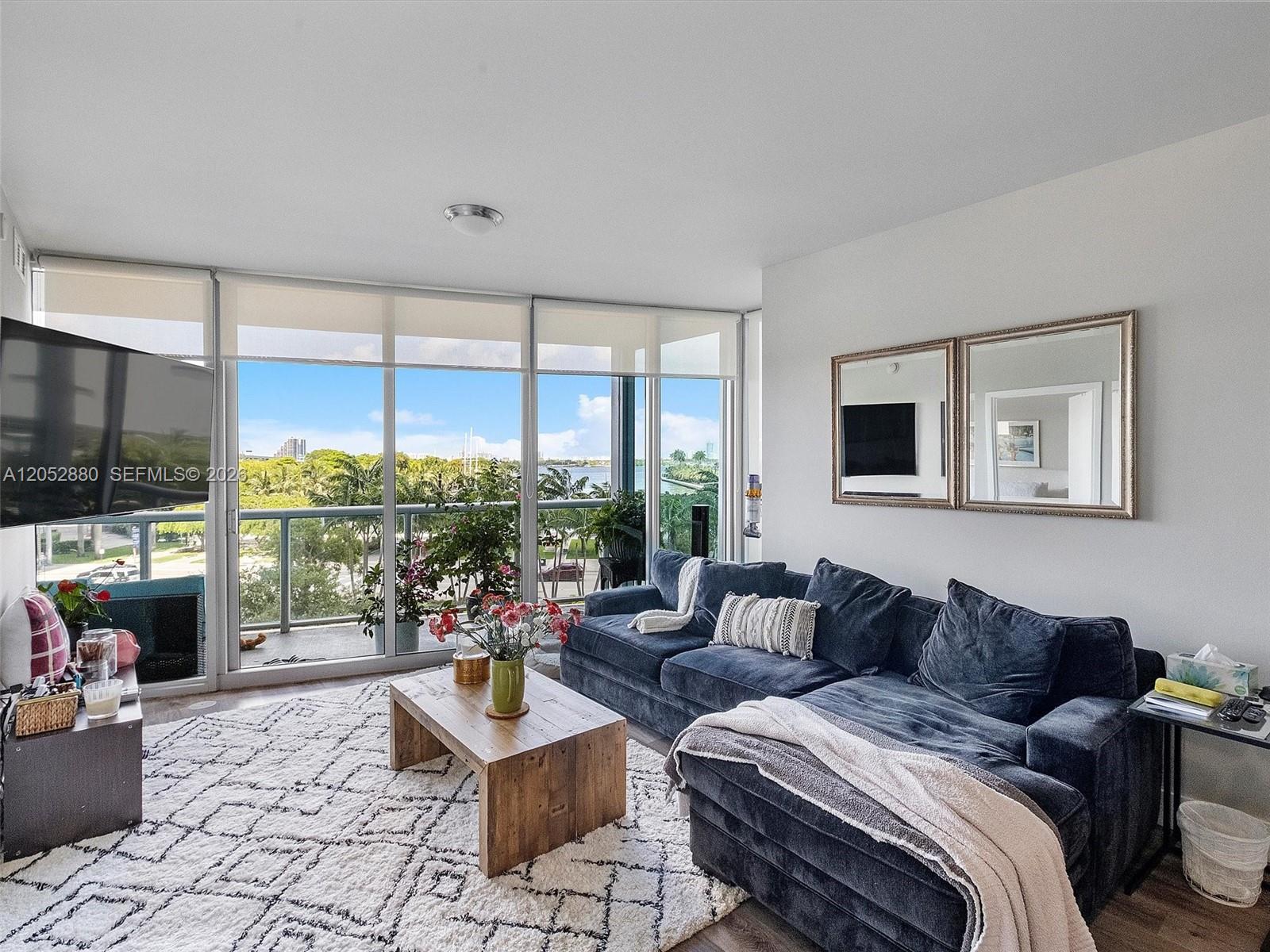 888 Biscayne Boulevard 309 Property Photo 3