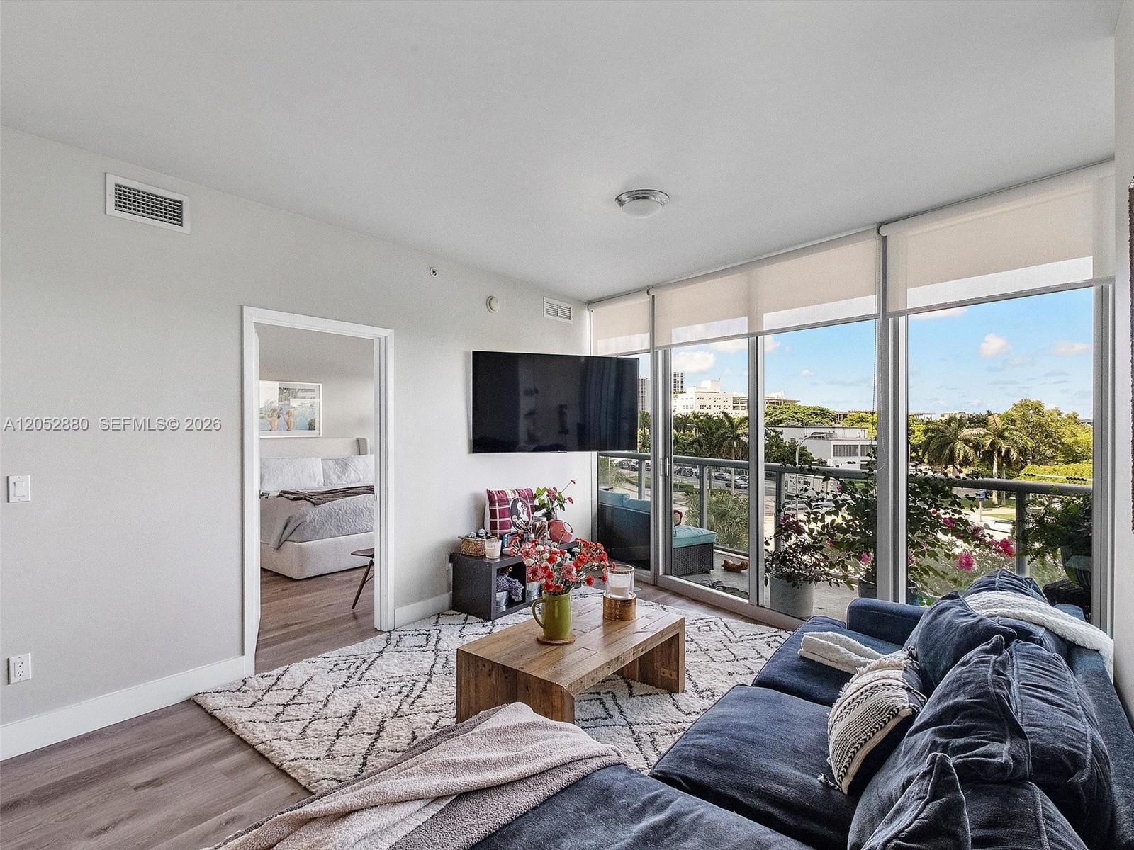 888 Biscayne Boulevard 309 Property Photo 6