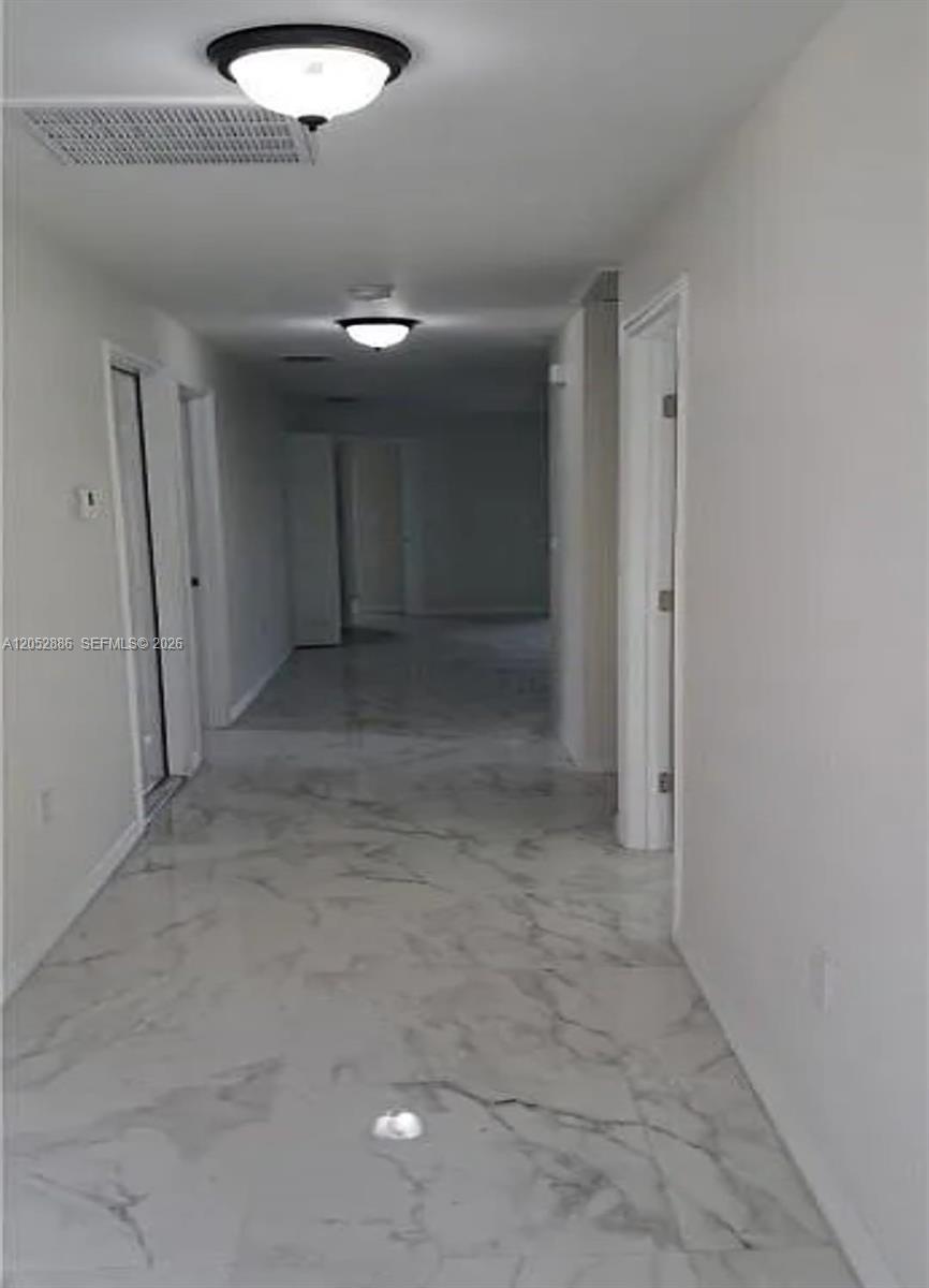 2225/2227 Snead Drive Property Photo 3