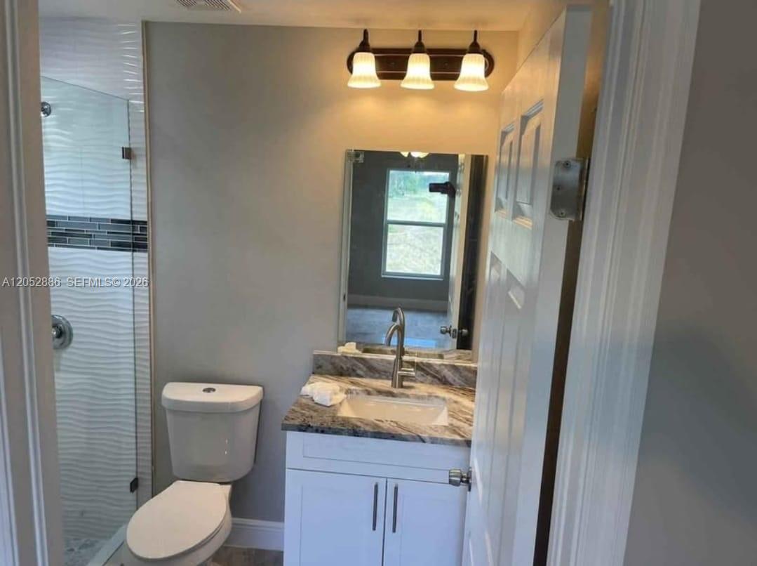 2225/2227 Snead Drive Property Photo 7